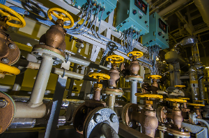 Valves and Pipes MAIN