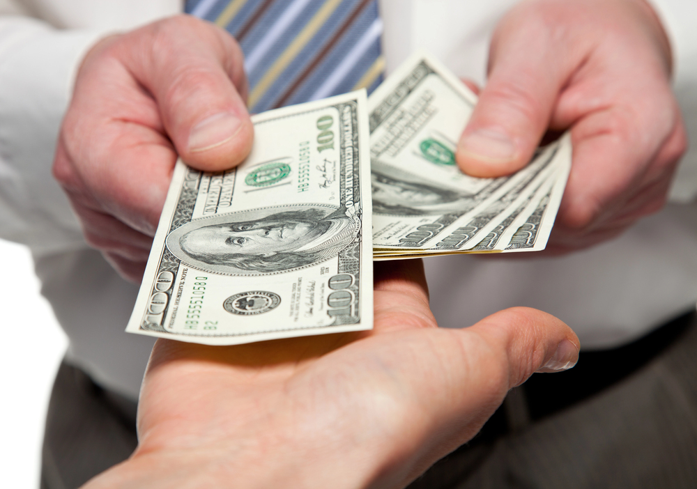 Company accused of using per diem structure to avoid overtime obligations